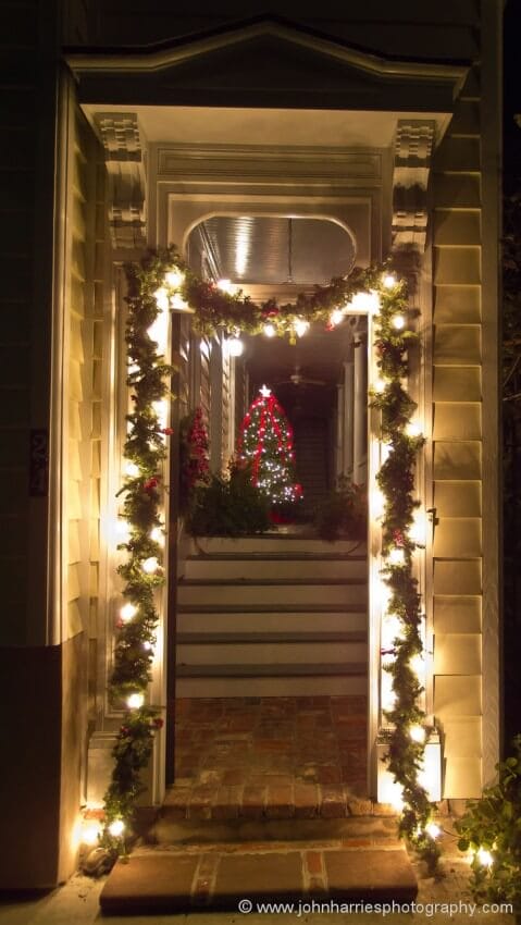 Something about this lit door and the tree on the piazza (Charleston-speak for porch), just says "Christmas in Charleston". I don't need to add any more information.