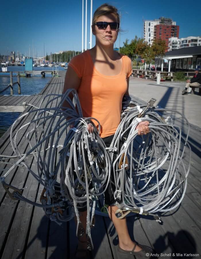 Dux is light and easy to store. Here Mia carries all of a 33' offshore boat's rigging.